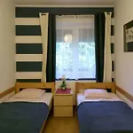 Toldi68 Apartmanhaz 公寓