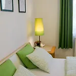 公寓 Toldi68 Apartmanhaz *