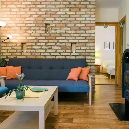 Toldi68 Apartmanhaz