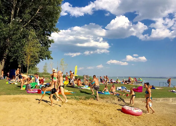 Toldi68 Apartmanhaz Daire Kestel