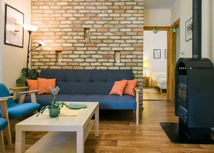 Toldi68 Apartmanhaz